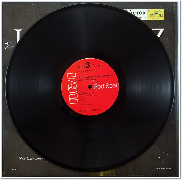 HEIFETZ PLAYS BACH UNACCOMPANIED SONATAS AND PARTITAS