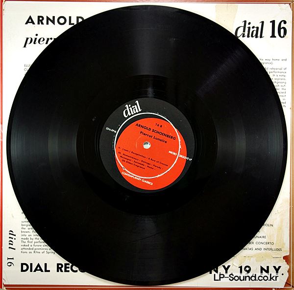 SCHOENBERG PIERROT LUNAIR LEIBOWITZ DIAL 16