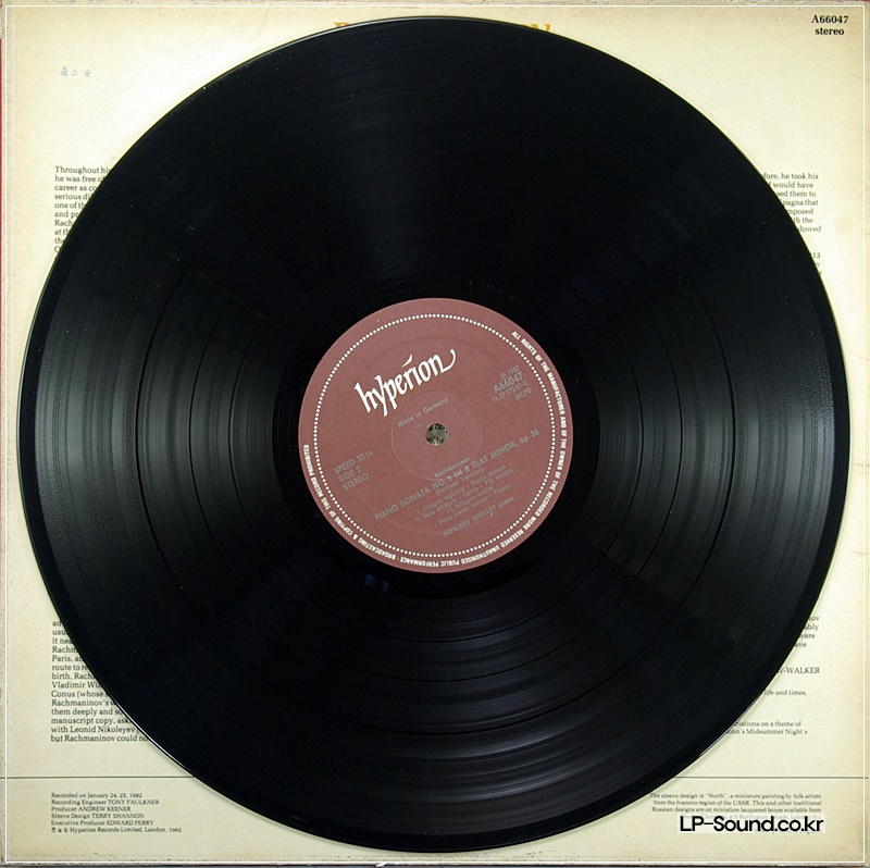 RACHMANINOV: PIANO SONATAS NOS. 1 & 2 - HOWARD SHELLEY HYPERION