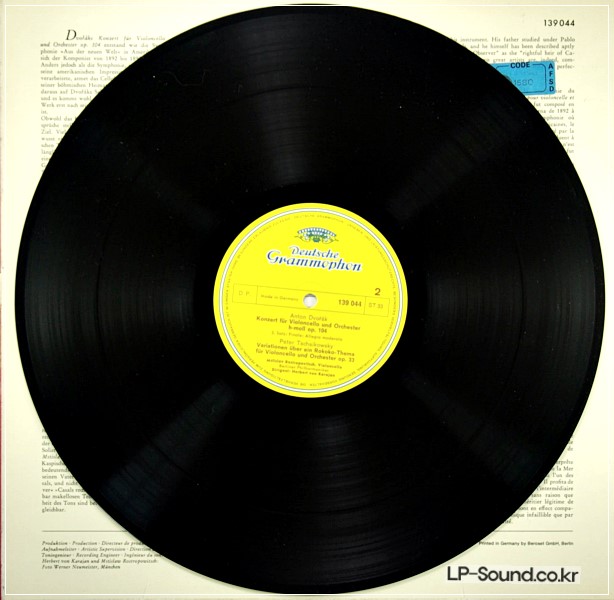 DVORAK TCHAIKOVSKY CELLO CONCERTOS ROSTROPOVICH KARAJAN DGG 139 044