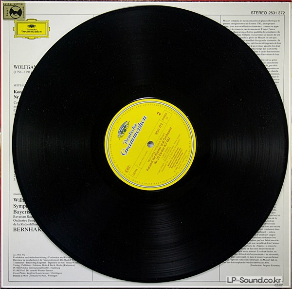 MOZART PIANO CONCERTOS 21 & 22 KEMPFF 1982 DEUTSCHE GRAMMOPHON 2531 372