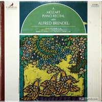 A MOZART PIANO RECITAL WITH ALFRED BRENDEL : VANGUARD 1968 VINYL, LP VCS 10043