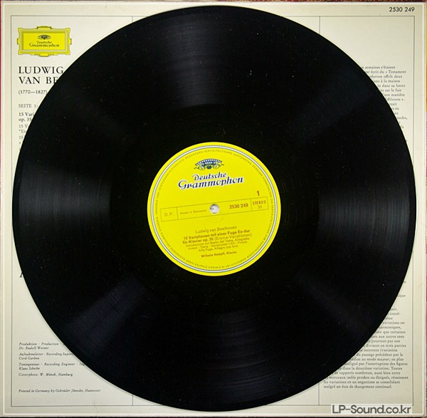 BEETHOVEN VARIATIONS  WILHELM KEMPFF DG 2530 249