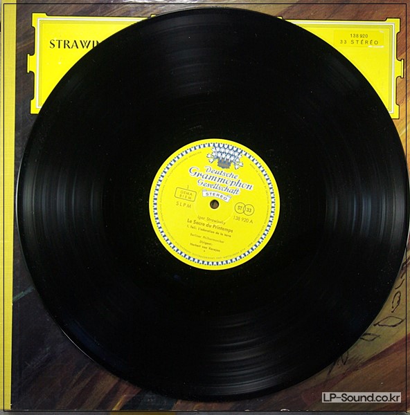 STRAVINSKY LE SACRE DU PRINTEMPS KARAJAN DG  SLPM 138 920