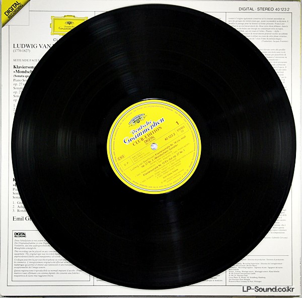 BEETHOVEN PIANO SONATA NO.14 123 8 EMIL GILELS  DG 40 123-2
